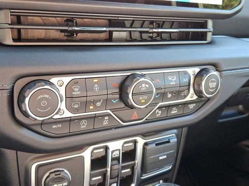 New 2026 Jeep Wrangler Sahara image 11