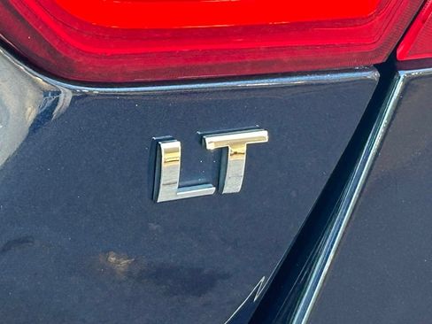 Used 2018 Chevrolet Impala LT w/ Sunroof and Spoiler Package FWD image 23