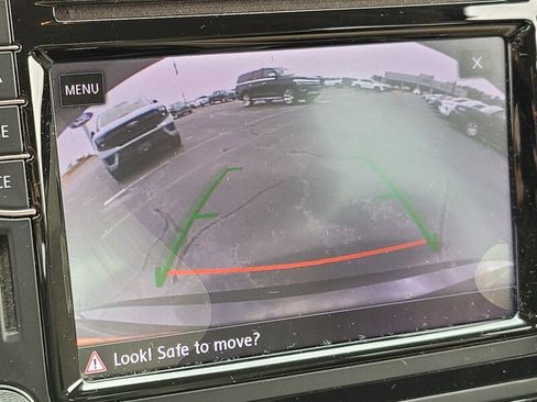 Used 2017 Volkswagen Passat 1.8T R-Line w/ R-Line Lighting Package image 20