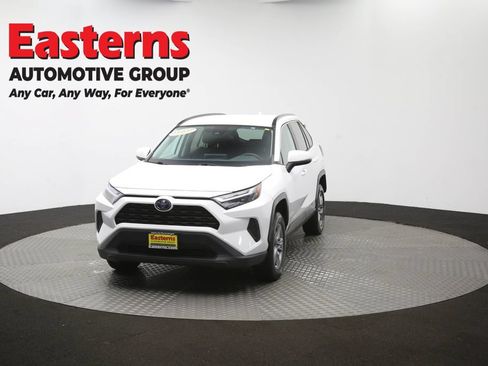 Used 2022 Toyota RAV4 XLE AWD/4WD image 53