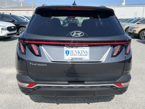 Certified 2023 Hyundai Tucson SEL image 11