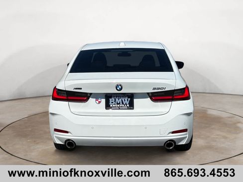 Used 2023 BMW 330i xDrive Sedan w/ Premium Package AWD/4WD image 4
