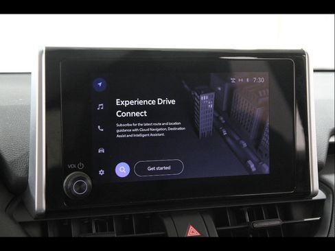 Used 2023 Toyota RAV4 XLE w/ Convenience Package image 10