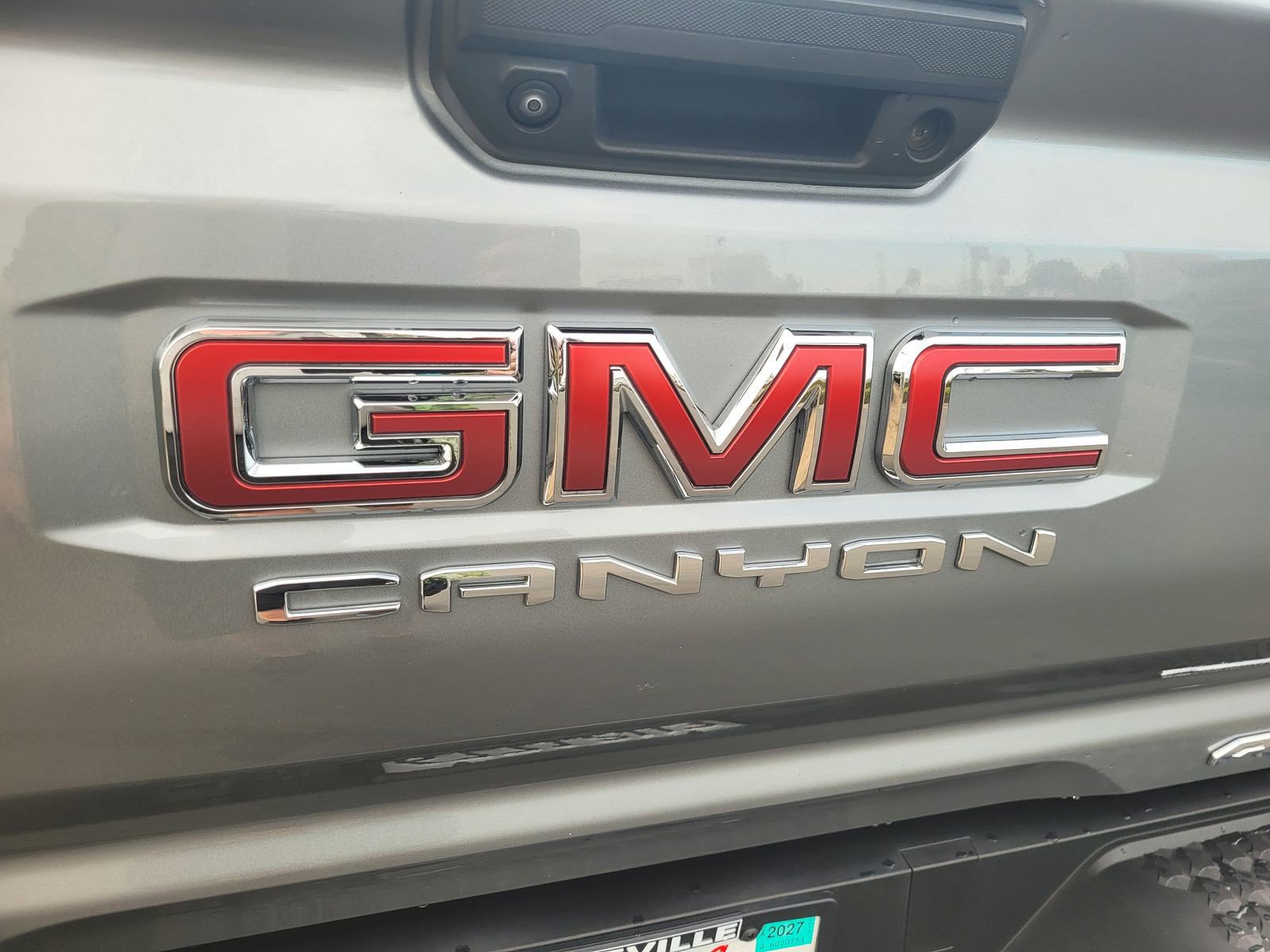 Used 2023 GMC Canyon AT4 AWD/4WD image 6