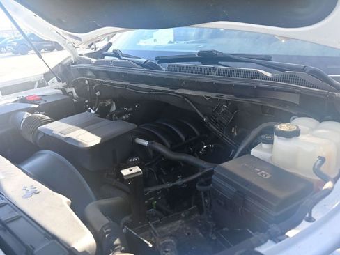 Used 2022 GMC Sierra 2500 SLE w/ SLE Convenience Package image 14