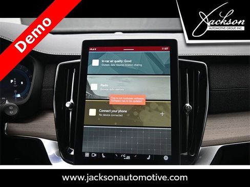 New 2025 Volvo XC90 B5 Core w/ Protection Package image 11