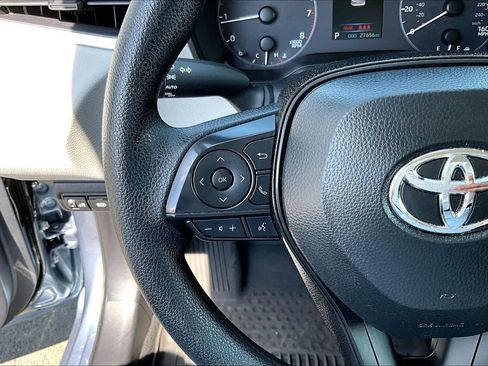 Certified 2025 Toyota Corolla LE image 23