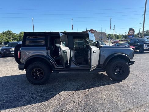 Used 2023 Ford Bronco Wildtrak AWD/4WD image 8