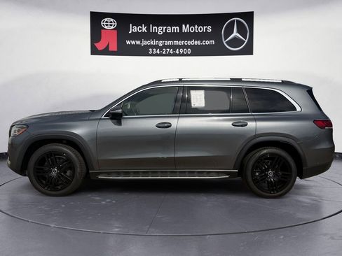 Used 2022 Mercedes-Benz GLS 450 4MATIC image 2
