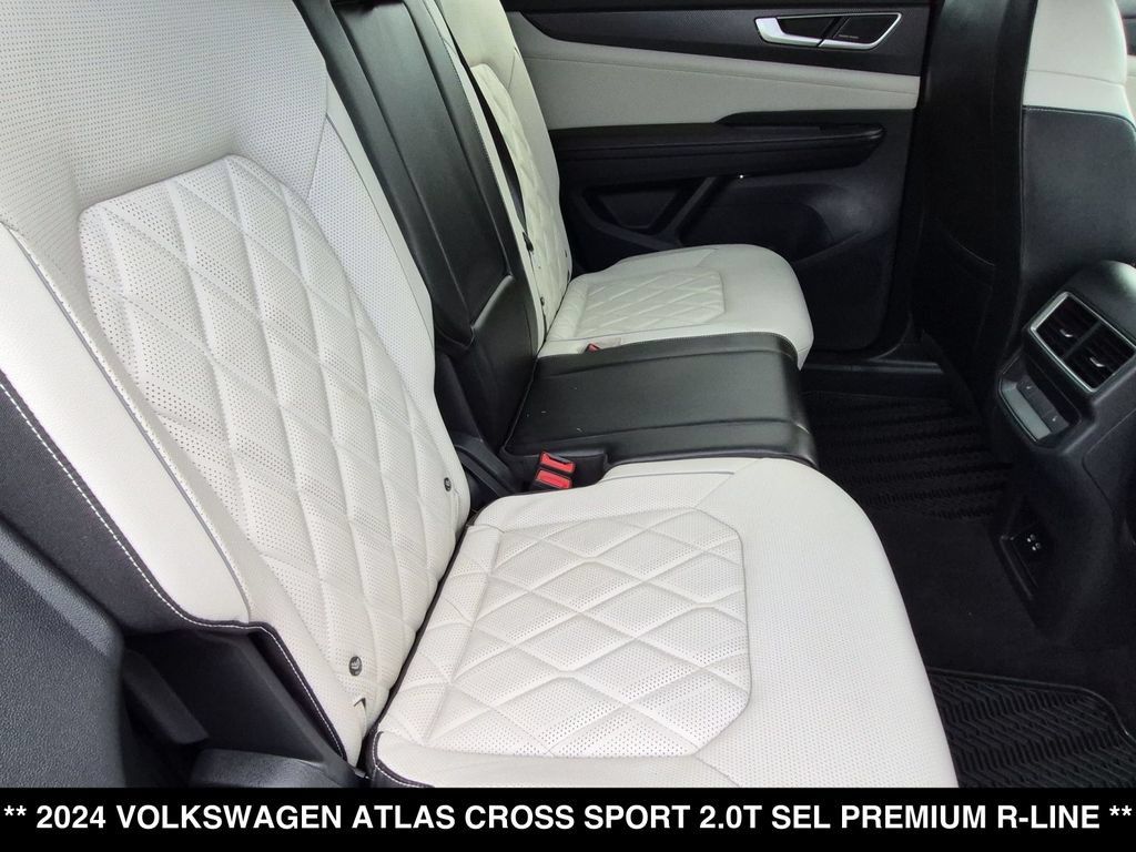 Used 2024 Volkswagen Atlas Cross Sport SEL Premium R-Line AWD/4WD image 25
