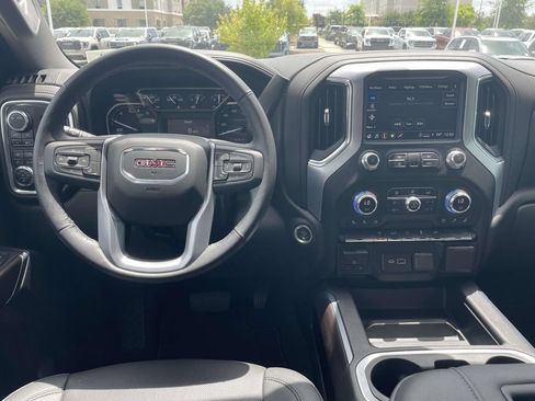 Used 2022 GMC Sierra 1500 SLT w/ SLT Premium Package AWD/4WD image 13
