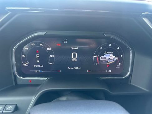 Used 2026 GMC Sierra 1500 AT4 w/ AT4 Premium Package AWD/4WD image 13