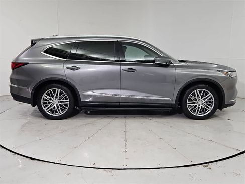 Used 2022 Acura MDX SH-AWD w/ Advance Package image 7