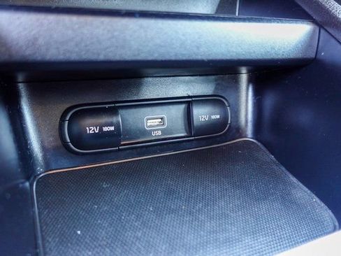 Used 2023 Kia Forte LXS w/ LXS Technology Package image 21