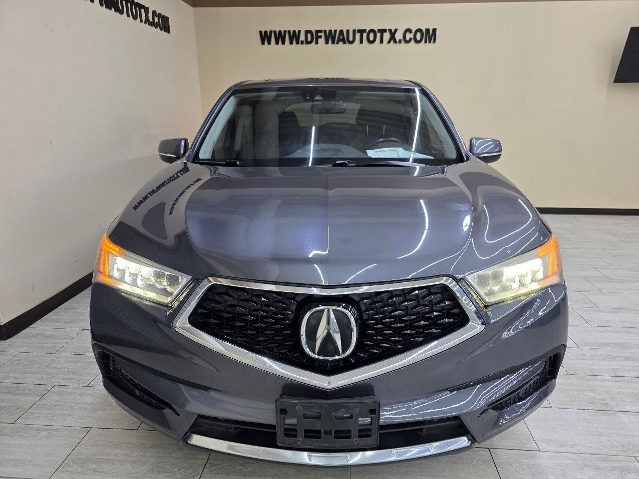 Used 2017 Acura MDX w/ Technology Package AWD/4WD image 3