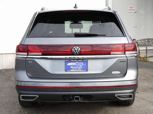 Used 2024 Volkswagen Atlas SE image 6