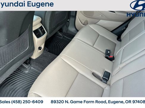 Used 2021 Hyundai Tucson Limited image 16