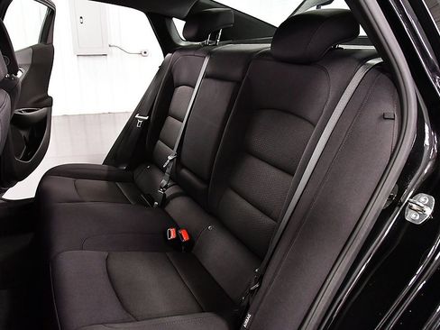 Used 2023 Chevrolet Malibu LT image 28