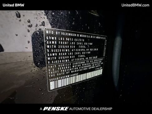 Used 2022 Volkswagen Tiguan SEL R-Line image 14