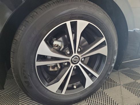 Used 2022 Nissan Sentra SV w/ Trunk Package image 31