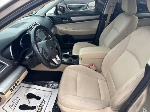 Used 2016 Subaru Legacy 2.5i Premium image 11