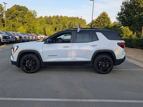 Used 2025 GMC Terrain Elevation w/ Black Edition AWD/4WD image 7