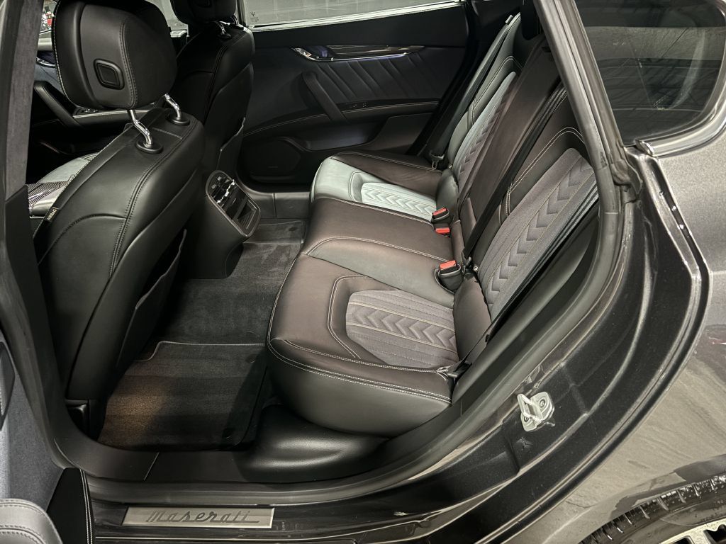 Used 2018 Maserati Quattroporte S GranLusso RWD image 55