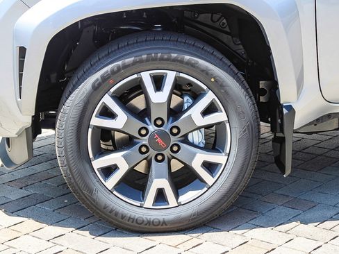 New 2026 Toyota 4Runner TRD Sport AWD/4WD image 11
