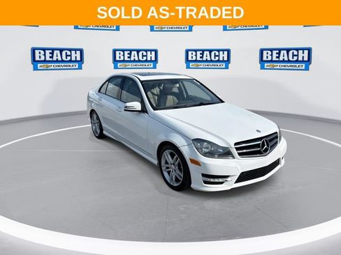 Used 2014 Mercedes-Benz C 250 Sedan image 2