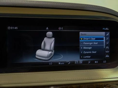 Used 2019 Mercedes-Benz S 560 4MATIC Sedan image 39