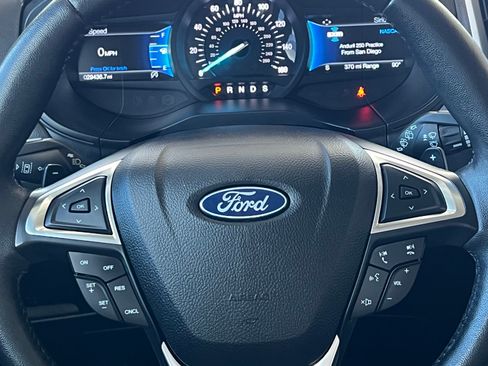 Used 2023 Ford Edge SEL w/ Convenience Package AWD/4WD image 34