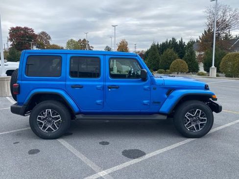 New 2026 Jeep Wrangler Sahara image 9