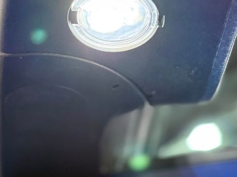 Used 2021 Ford Explorer Limited w/ Equipment Group 301A image 23