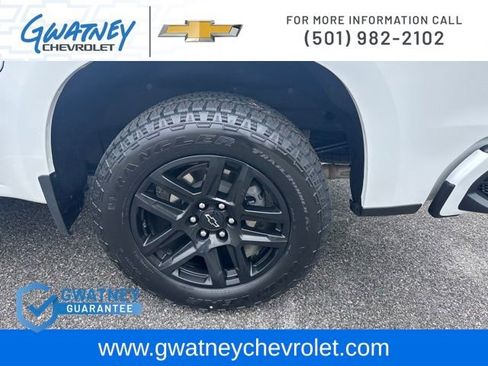 Used 2025 Chevrolet Silverado 1500 RST AWD/4WD image 11