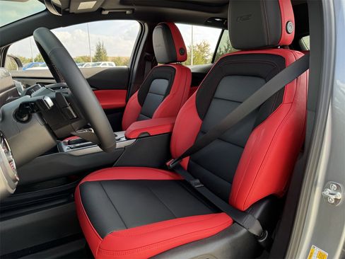 New 2026 Chevrolet Equinox EV RS image 19