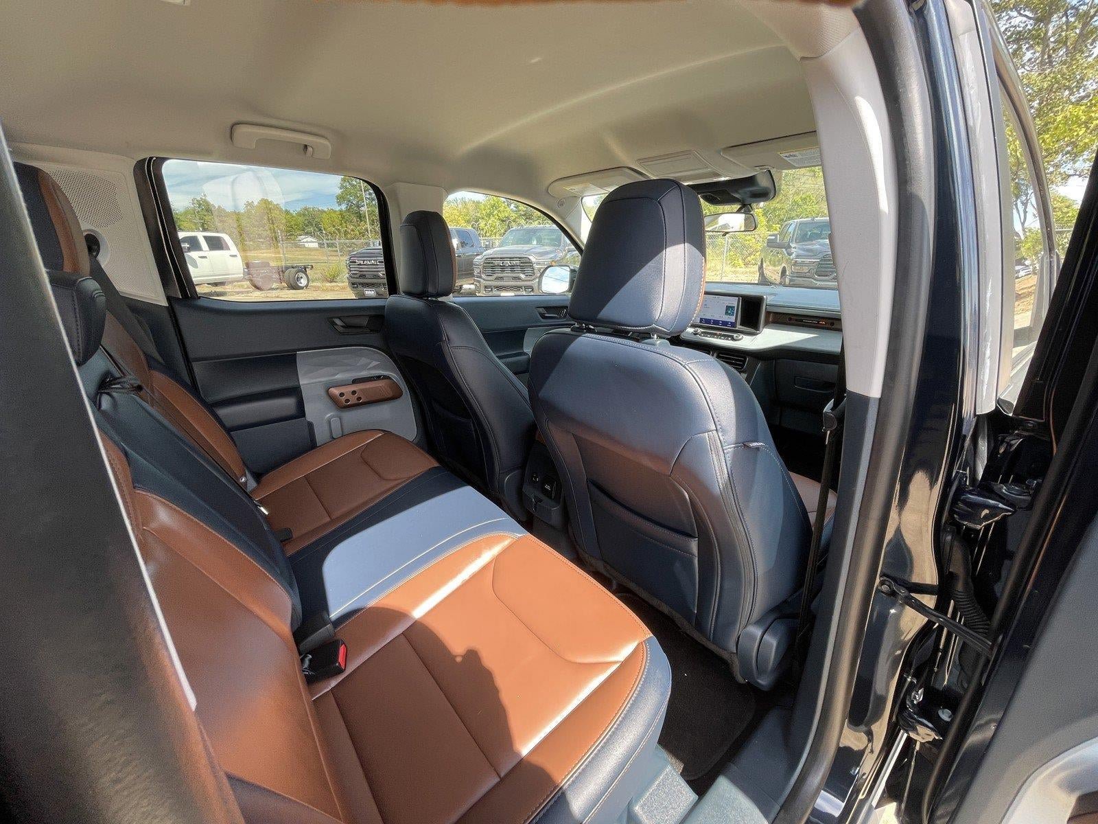 Used 2023 Ford Maverick Lariat w/ Lariat Luxury Package FWD image 44