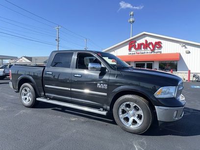 Used 2017 RAM 1500 Laramie w/ Convenience Group