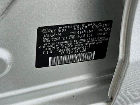 Used 2014 Hyundai Elantra GT FWD image 12