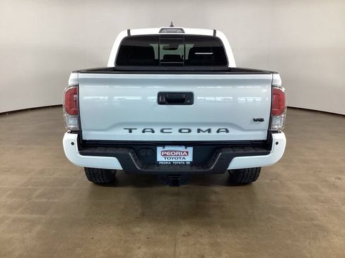 Used 2021 Toyota Tacoma TRD Off-Road w/ Advanced Technology Package AWD/4WD image 6
