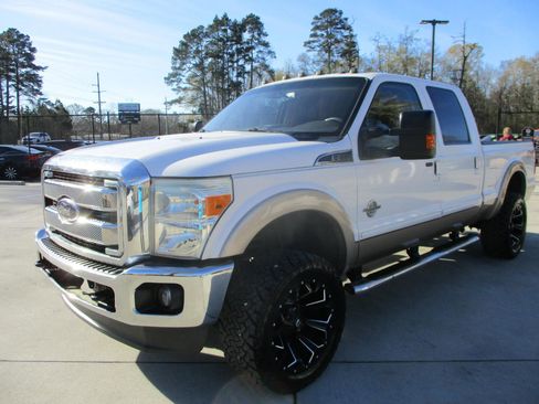 Used 2013 Ford F350 Lariat w/ FX4 Off Road Pkg image 6