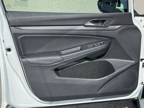 Certified 2024 Volkswagen GTI Autobahn image 29