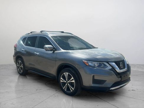 Used 2019 Nissan Rogue SV w/ Sun & Sound Touring Package AWD/4WD image 14