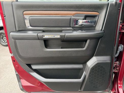 Used 2017 RAM 1500 Laramie w/ Convenience Group image 20