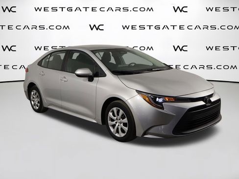 Used 2024 Toyota Corolla LE FWD image 40