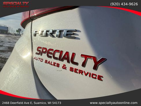 Used 2019 Kia Forte EX image 10