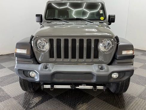 Used 2021 Jeep Wrangler Unlimited Sport image 4