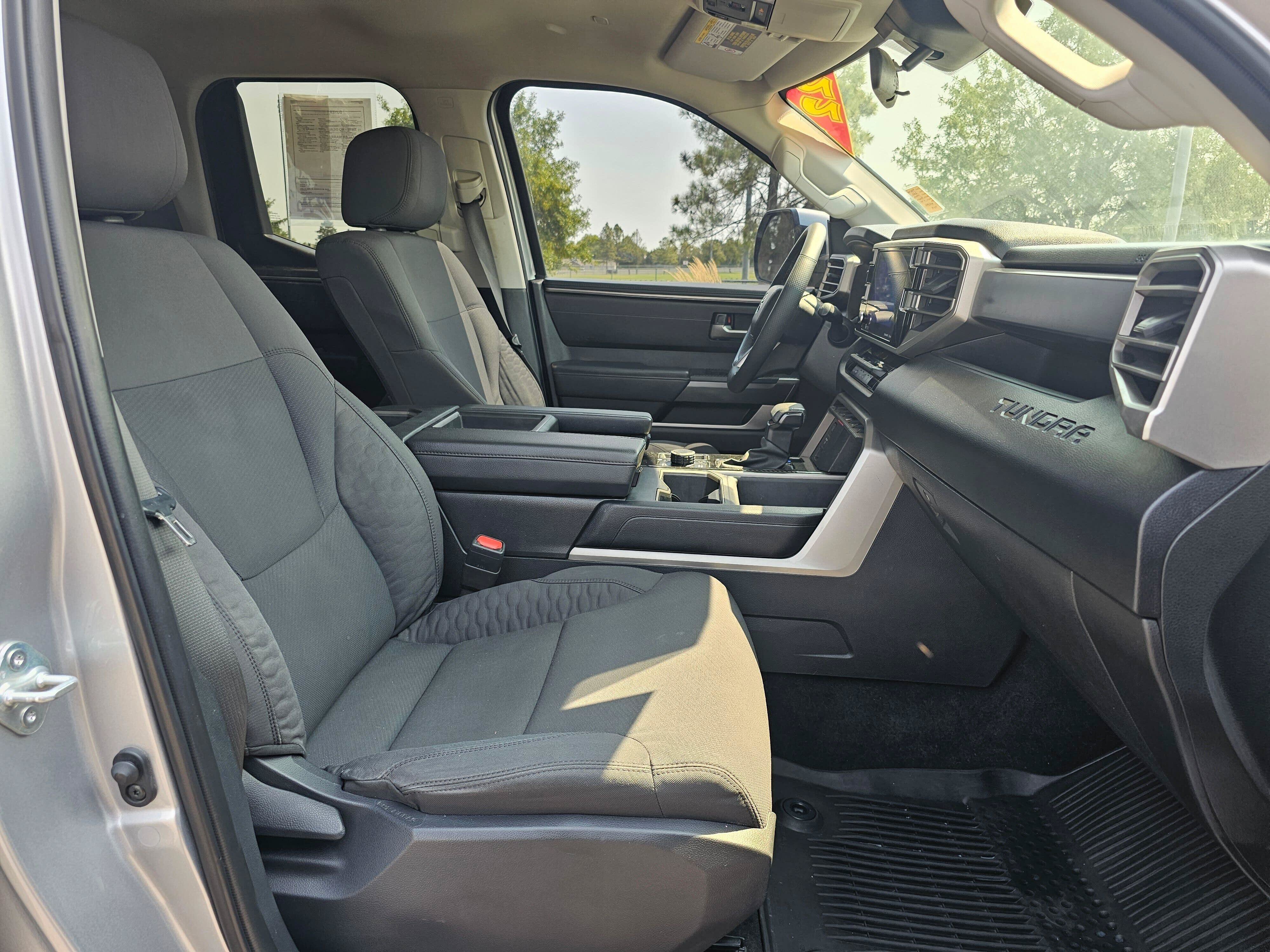 Certified 2022 Toyota Tundra SR5 w/ TRD Off-Road Package AWD/4WD image 10