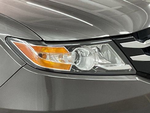 Used 2014 Honda Odyssey EX-L image 28