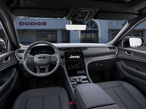 New 2025 Jeep Grand Cherokee L Limited w/ Luxury Tech Group II image 14