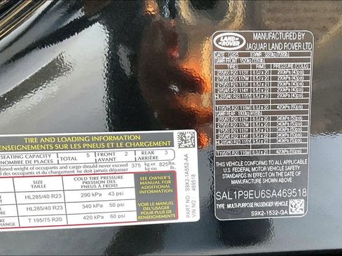 Certified 2025 Land Rover Range Rover Sport SE AWD/4WD image 17